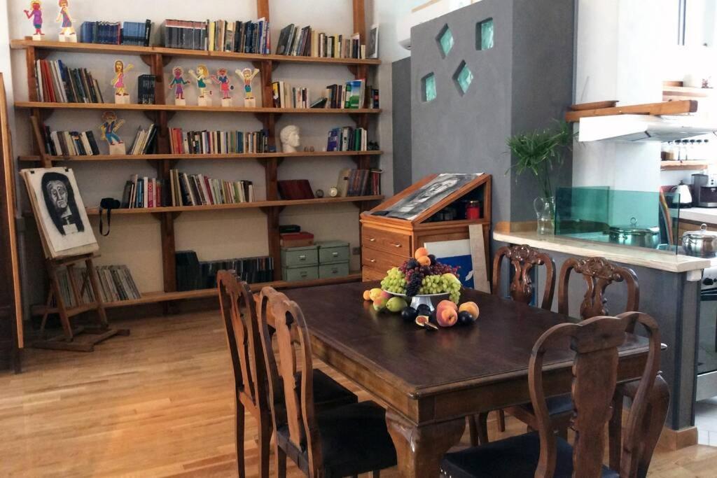 Unique - Spacious Studio With Rooftop / Thissio Athens Exterior photo